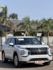 Mitsubishi Outlander SEL 2023 White for sale