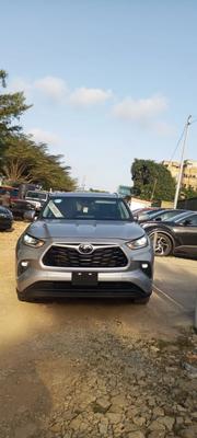 Toyota Highlander XLE 2022 Silver for sale
