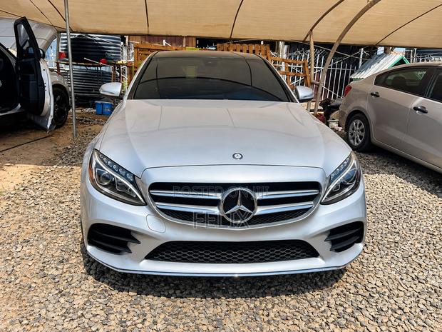 Mercedes-Benz C300 2017 Silver
