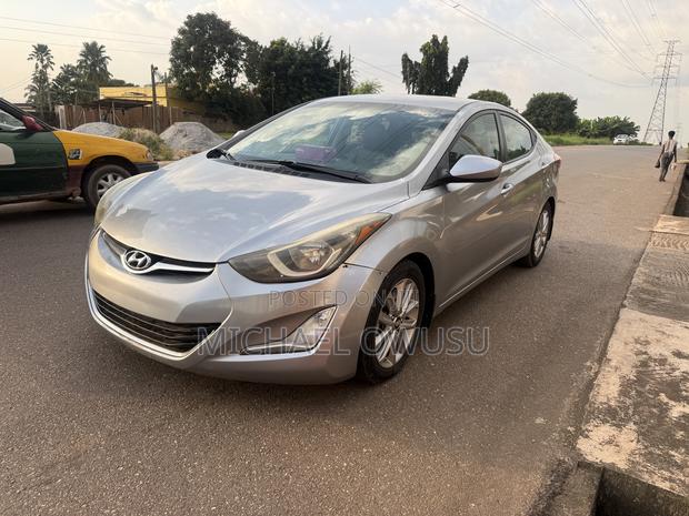 Hyundai Elantra 2016 Gray