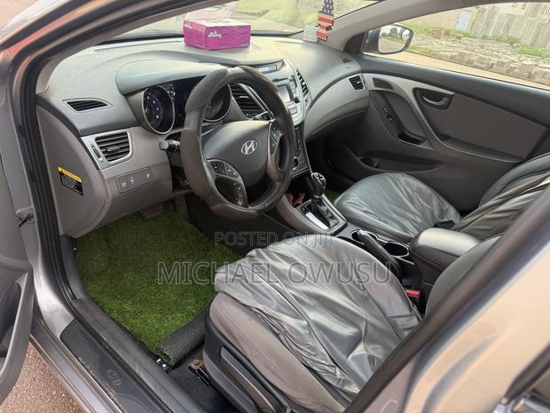 Hyundai Elantra 2016 Gray