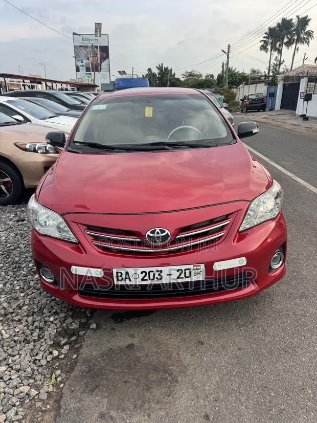 Toyota Corolla LE 4dr Sedan (1.8L 4cyl 4A) 2013 Red