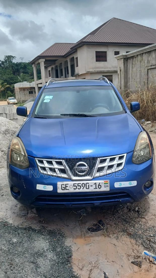 Nissan Rogue SV 2012 Blue