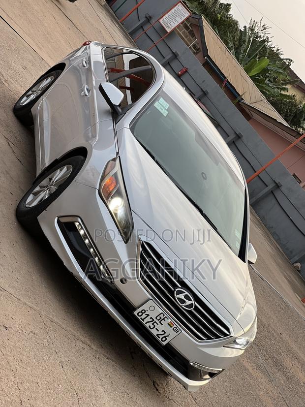 Hyundai Sonata SE 4dr Sedan (2.4L 4cyl 6A) 2015 Silver