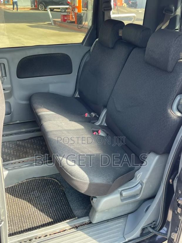 Toyota Sienta 2014 Gray