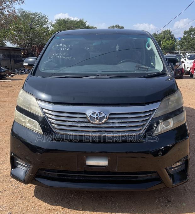 Toyota Vellfire V 2.4 FWD 8-Seater 2011 Black