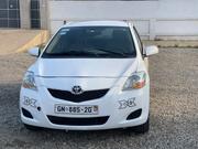 Toyota Belta 2010 White for sale