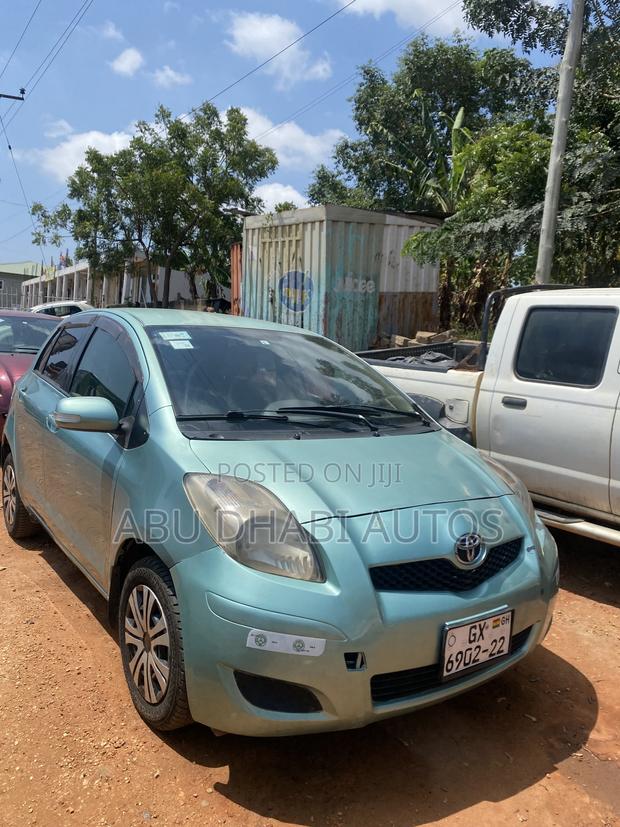 Toyota Vitz 1.3 AWD 5dr 2010