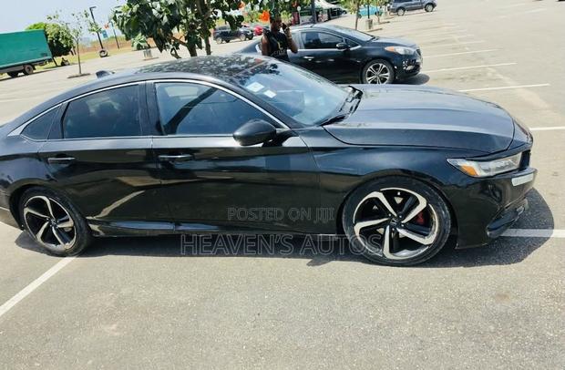 Honda Accord 2018 Black
