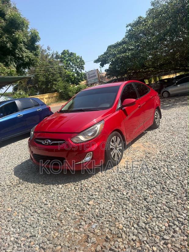 Hyundai Accent 2013 Red