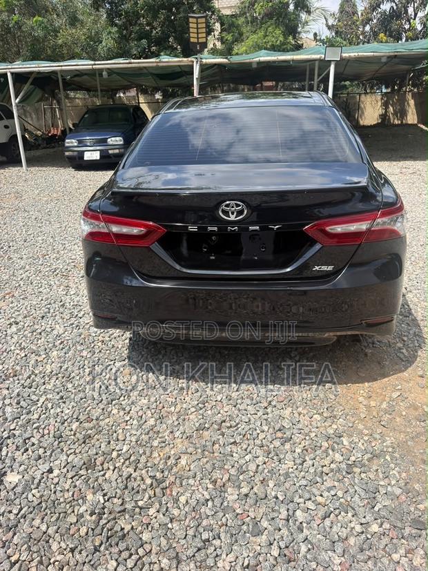 Toyota Corolla LE 2020 Black