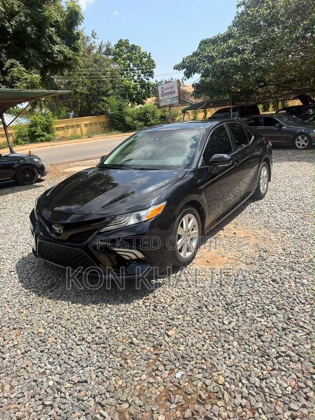 Toyota Corolla LE 2020 Black