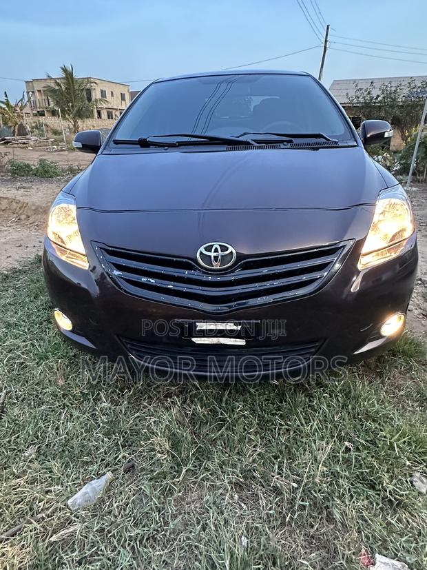 Toyota Vios 2012 Burgundy