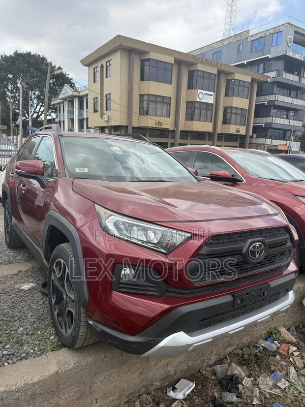 Toyota RAV4 Adventure 2019 Red