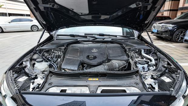 New Mercedes-Benz E300 2025 Black