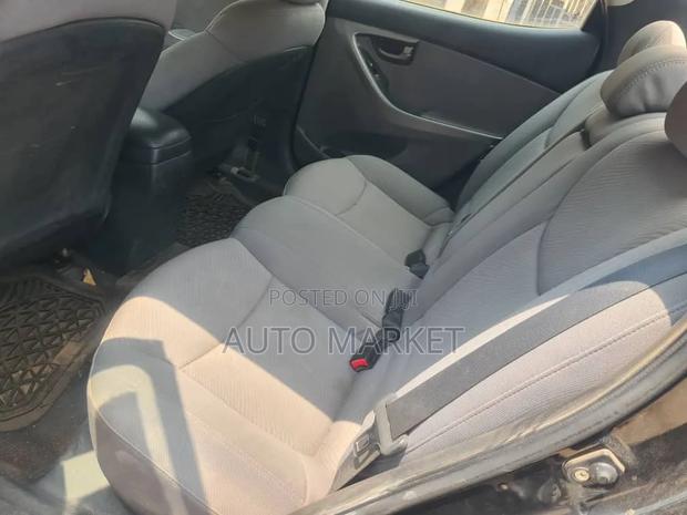 Hyundai Elantra GLS Sedan FWD (1.8L 4cyl 6A) 2013 Black