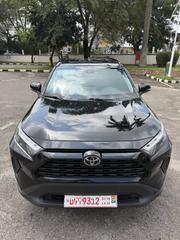 Toyota RAV4 XLE AWD 2023 Black for sale