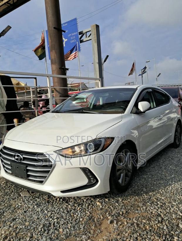 Hyundai Elantra 2017 White