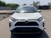 Toyota RAV4 XLE FWD 2020 White for sale