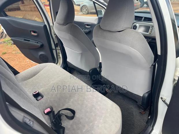 Honda CR-V SE 4dr SUV AWD (2.4L 4cyl 5A) 2011 Gray