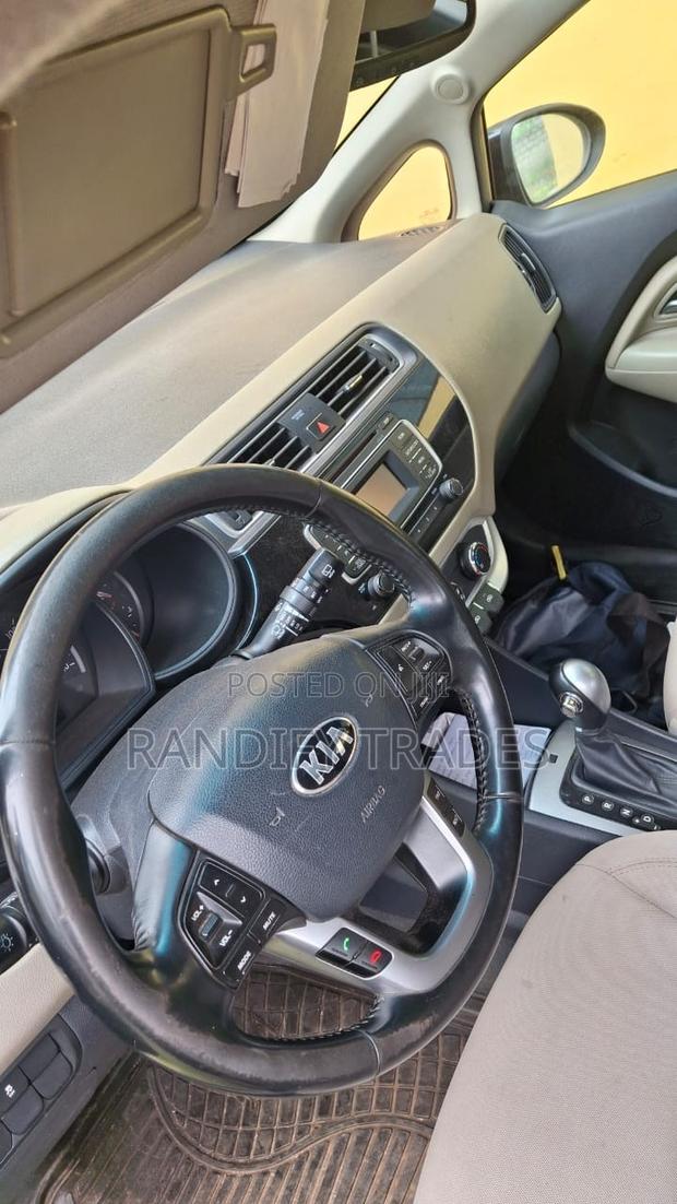 Kia Rio EX 4dr Hatchback (1.6L 4cyl 6A) 2016 Black