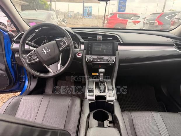 Honda Civic Touring Sedan 2018 Blue
