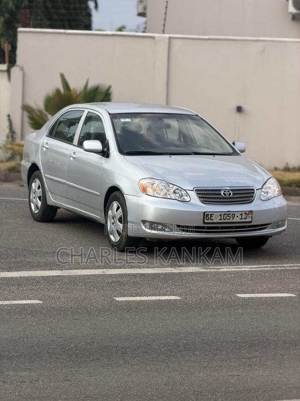 Toyota Corolla LE 2005 Silver