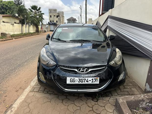 Hyundai Elantra GLS Sedan FWD (1.8L 4cyl 6M) 2013 Black