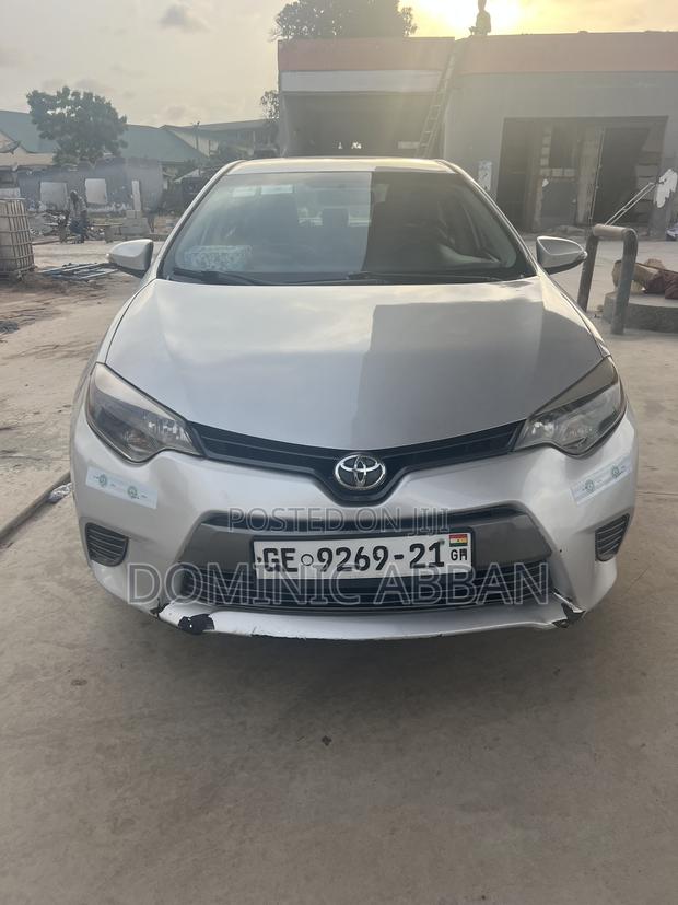 Toyota Corolla 2016 Silver