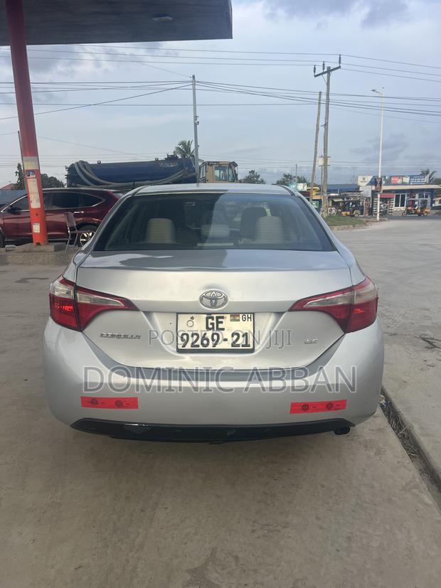 Toyota Corolla 2016 Silver
