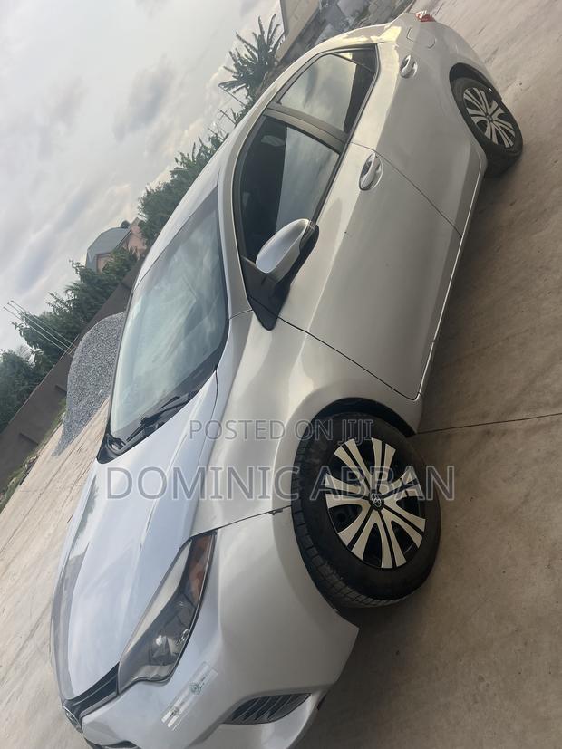 Toyota Corolla 2016 Silver