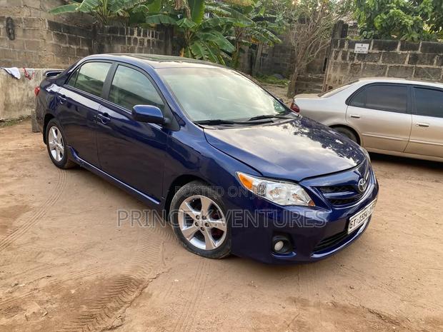 Toyota Corolla S 4dr Sedan (1.8L 4cyl 4A) 2013 Blue