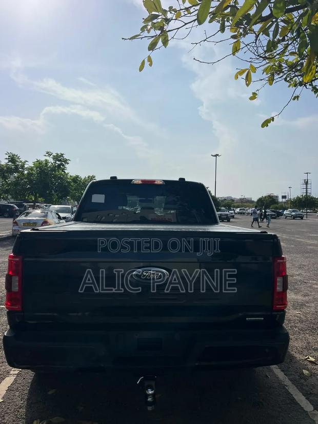 Ford F-150 LARIAT 2023 Black