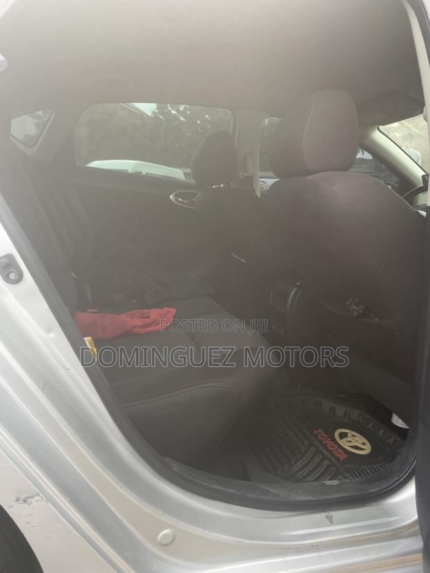 Nissan Sentra 2014 Silver