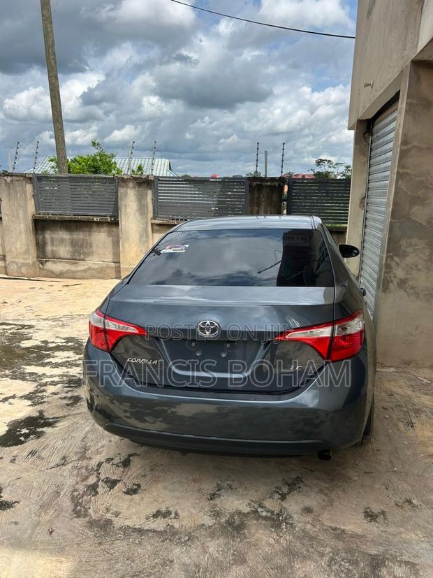 Toyota Corolla LE Eco 4dr Sedan (1.8L 4cyl CVT) 2015 Gray
