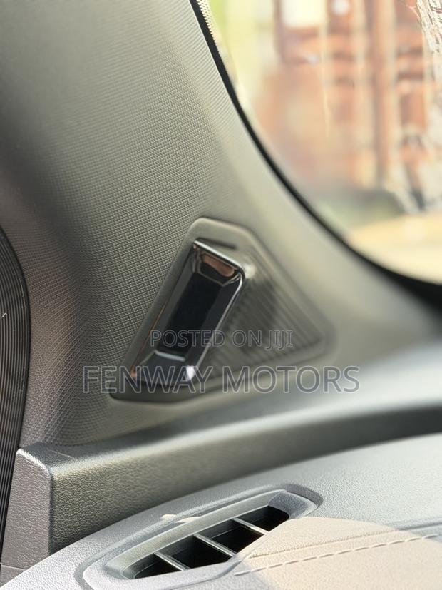 Changan UNI-T 2.0 FWD 2022 Blue