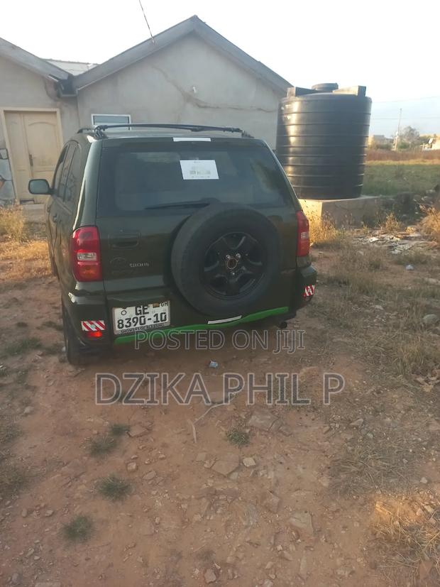 Toyota RAV4 2005 Green