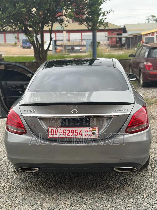 Mercedes-Benz C300 Sport 4dr AWD 4Matic Sedan (2.0L 4cyl 7A) 2015 Gray