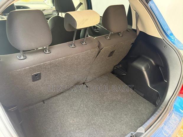 Toyota Vitz 2015 Blue