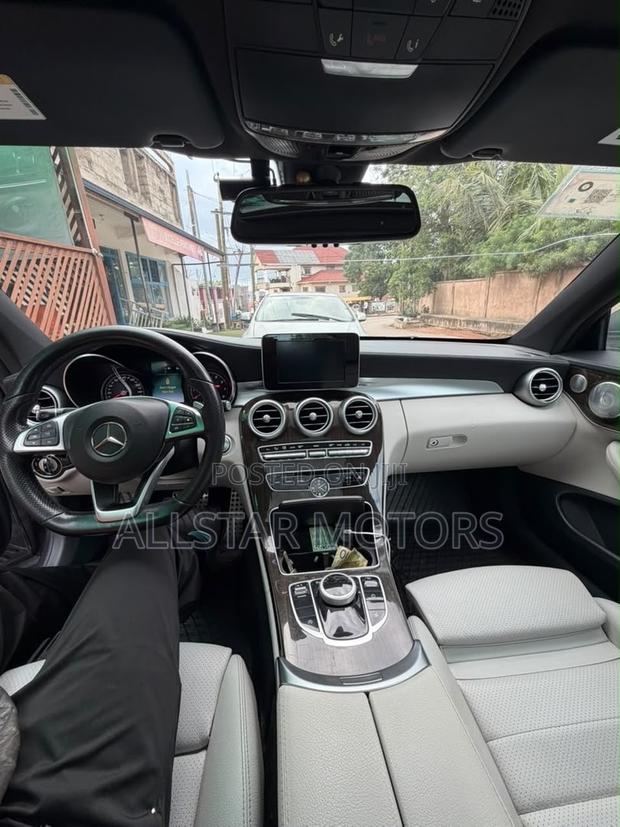 Mercedes-Benz C300 Base Coupe RWD (2.0L 4cyl 7A) 2017 Silver