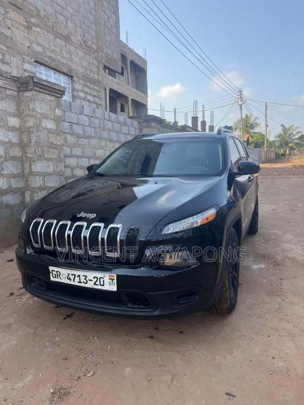 Jeep Cherokee Latitude 4dr SUV (2.4L 4cyl 9A) 2015 Black