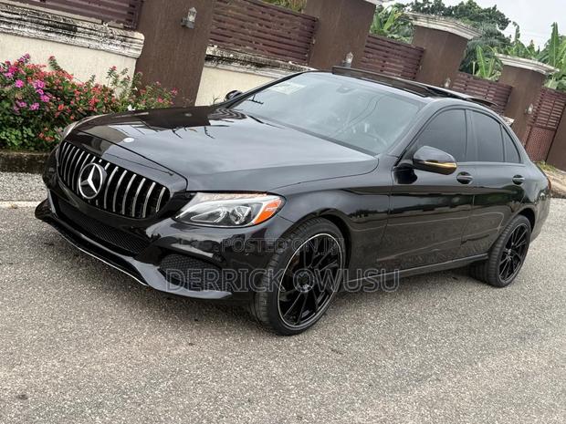 Mercedes-Benz C300 Base Sedan RWD (2.0L 4cyl 7A) 2017 Black