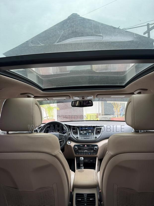 Hyundai Tucson 2016 Brown
