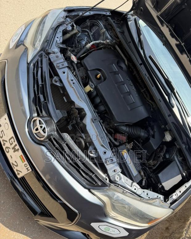Toyota Corolla 2015 Gray