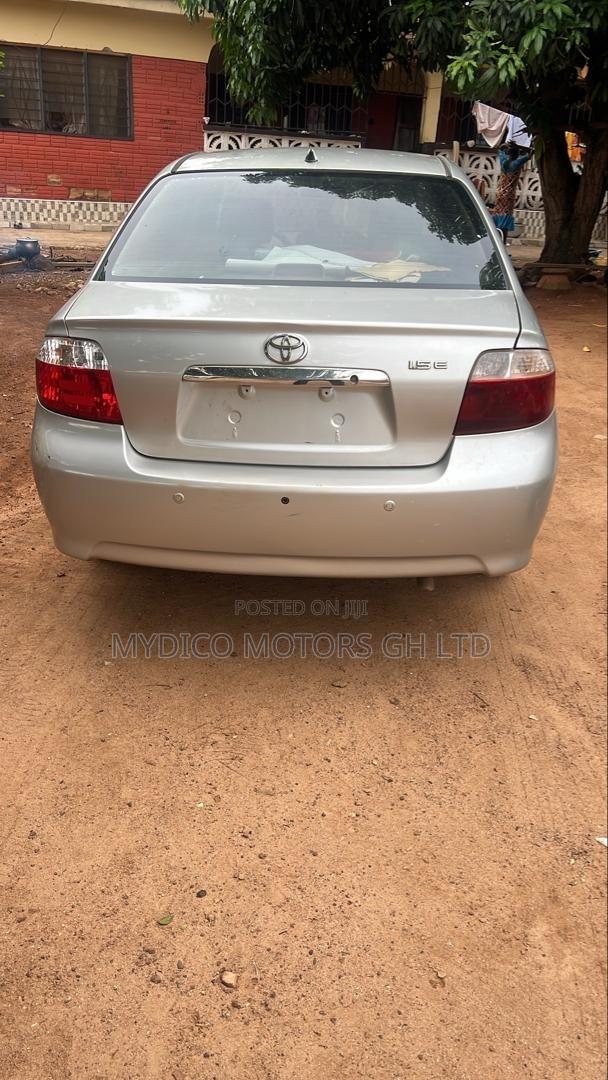 Toyota Vios 2010 Silver