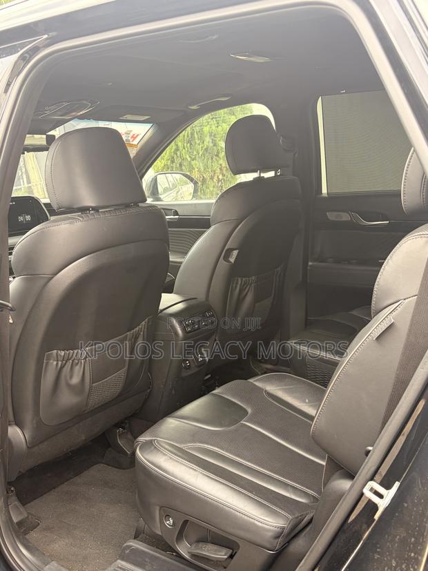 Hyundai Palisade Calligraphy 2023 Black