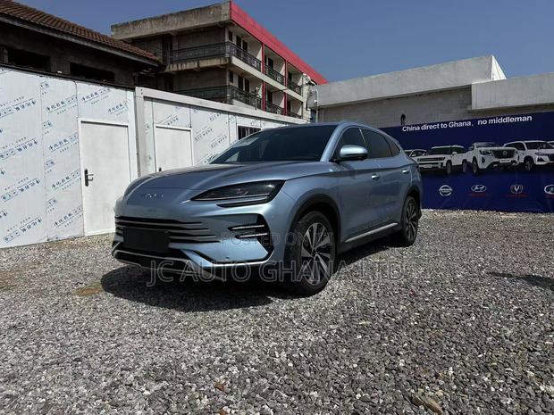 New BYD Song Plus DM-i 2024 Blue