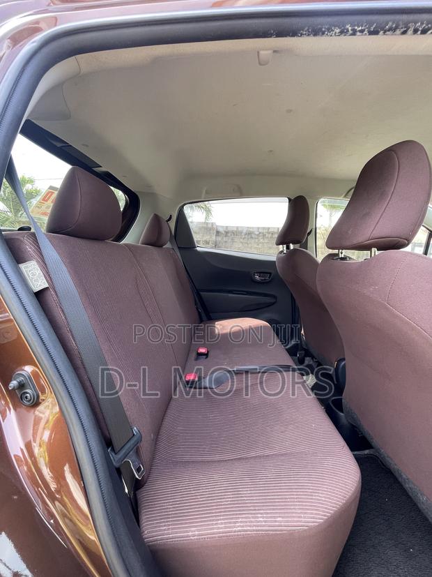 Toyota Vitz 1.5 FWD 5dr 2013 Brown
