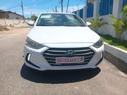 Hyundai Elantra Limited Sedan FWD (2.0L 4cyl 6A) 2017 White for sale