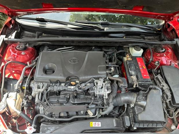 Toyota Camry SE FWD 2020 Red